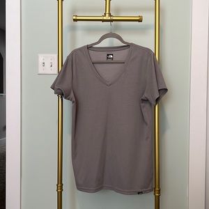 The North Face gray short sleeve T-shirt